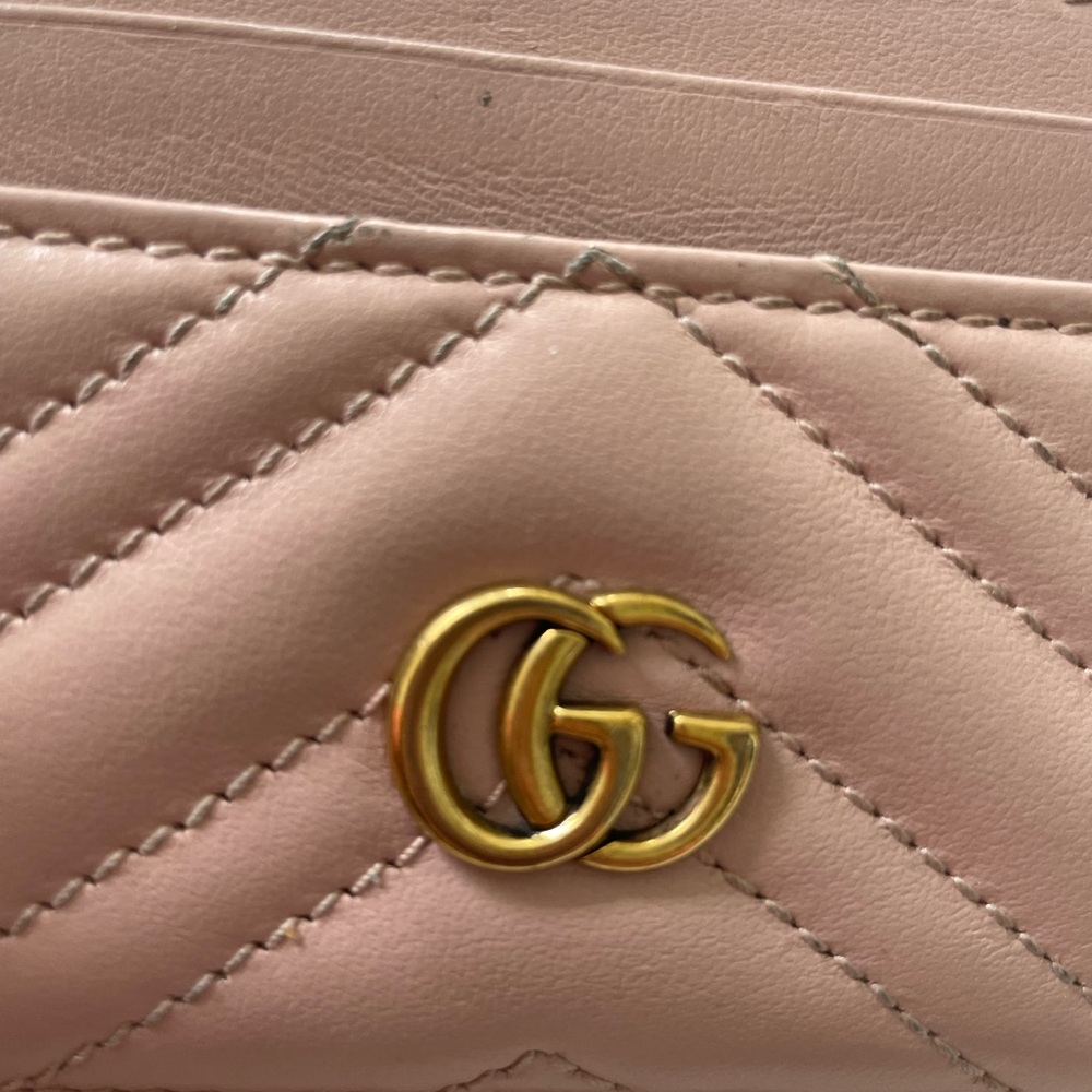 Authentic Gucci Card Holder - Picture 4 of 13